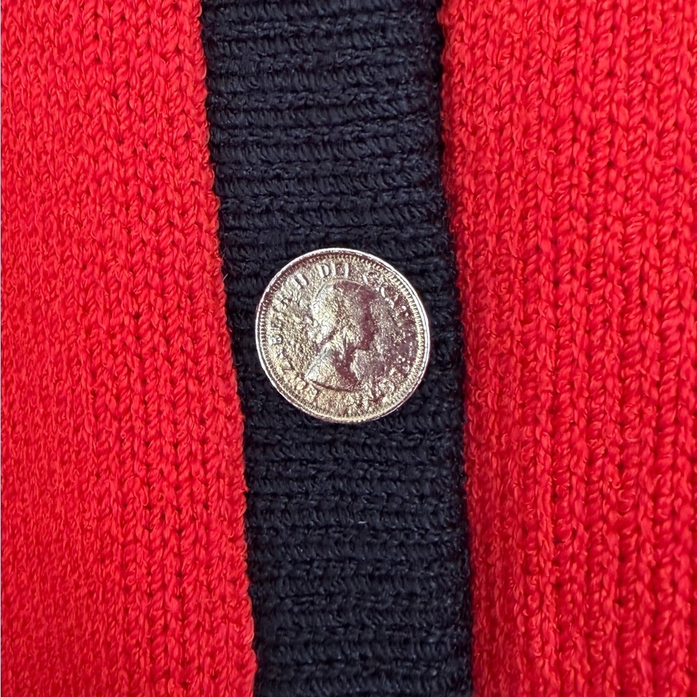 Vintage Red and Black Knit Cardigan with Coin Buttons – Medium - Picture 4 of 7